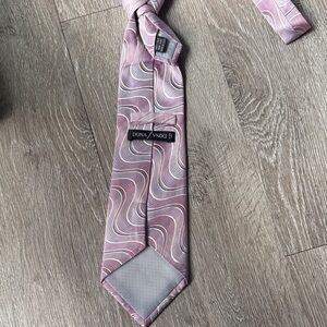 Pink and Gray Men's Tie